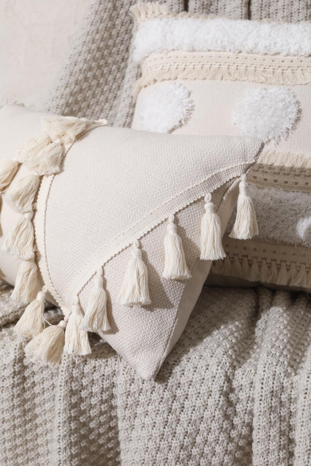 Eye-Catching Decorative Throw Pillow Case - Lab Fashion, Home & Health