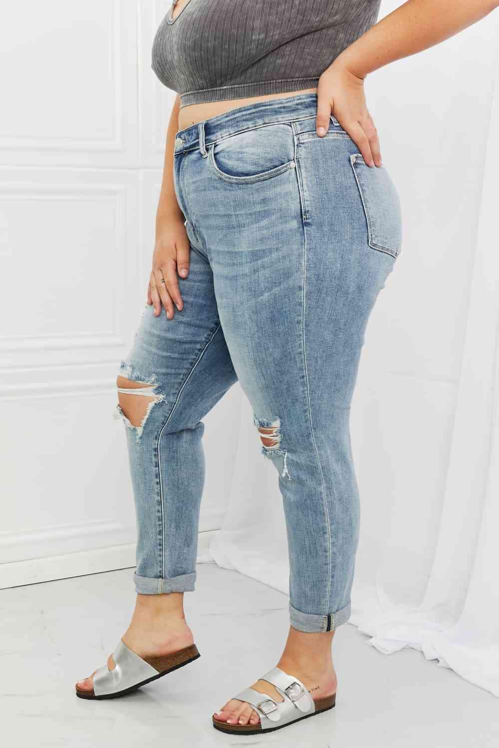 Judy Blue Malia Full Size Mid Rise Boyfriend Jeans - Lab Fashion, Home & Health