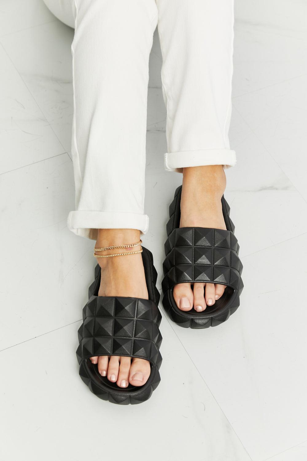 Legend Let's Chill 3D Stud Slide Sandal - Lab Fashion, Home & Health