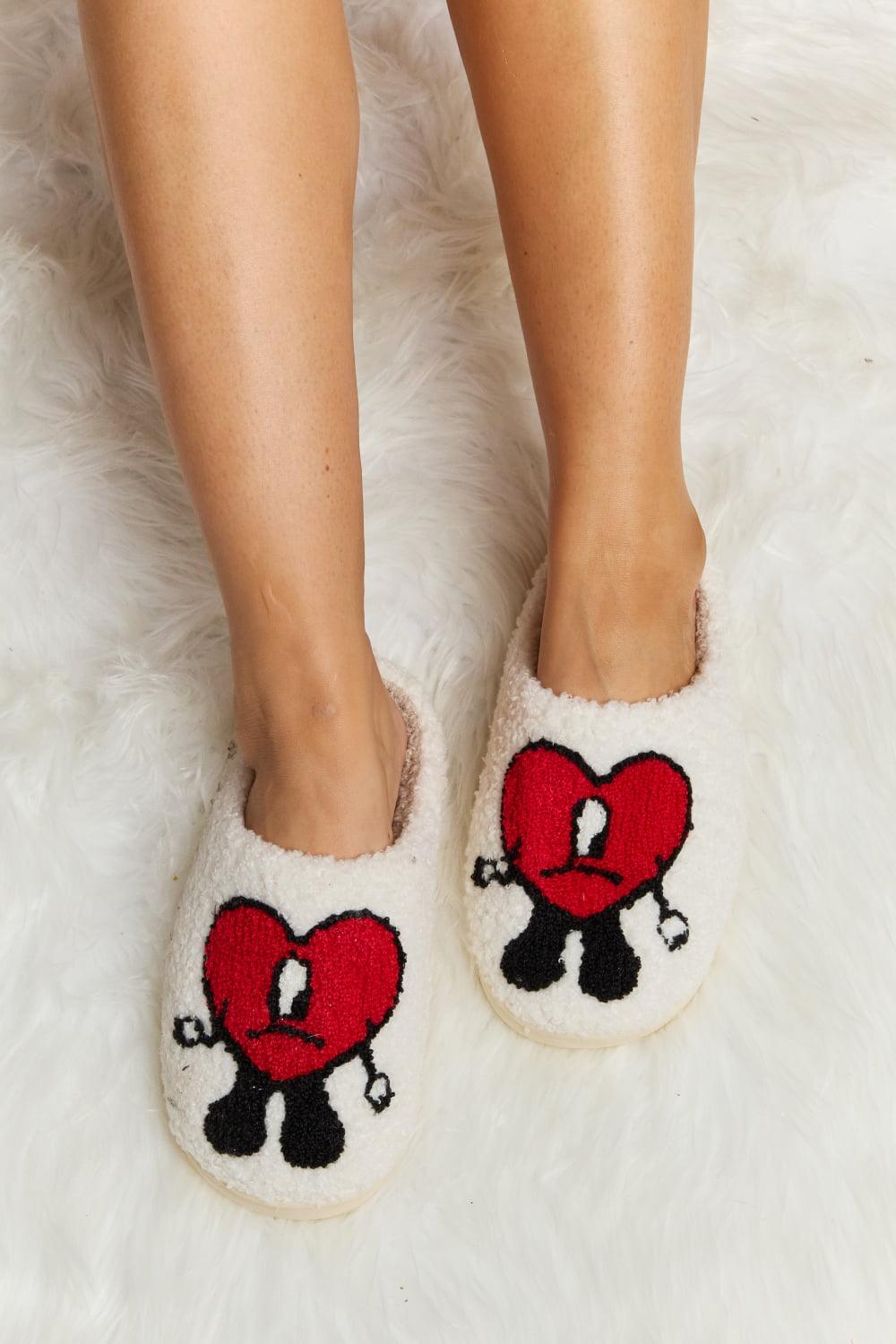 Melody Love Heart Print Plush Slippers - Lab Fashion, Home & Health