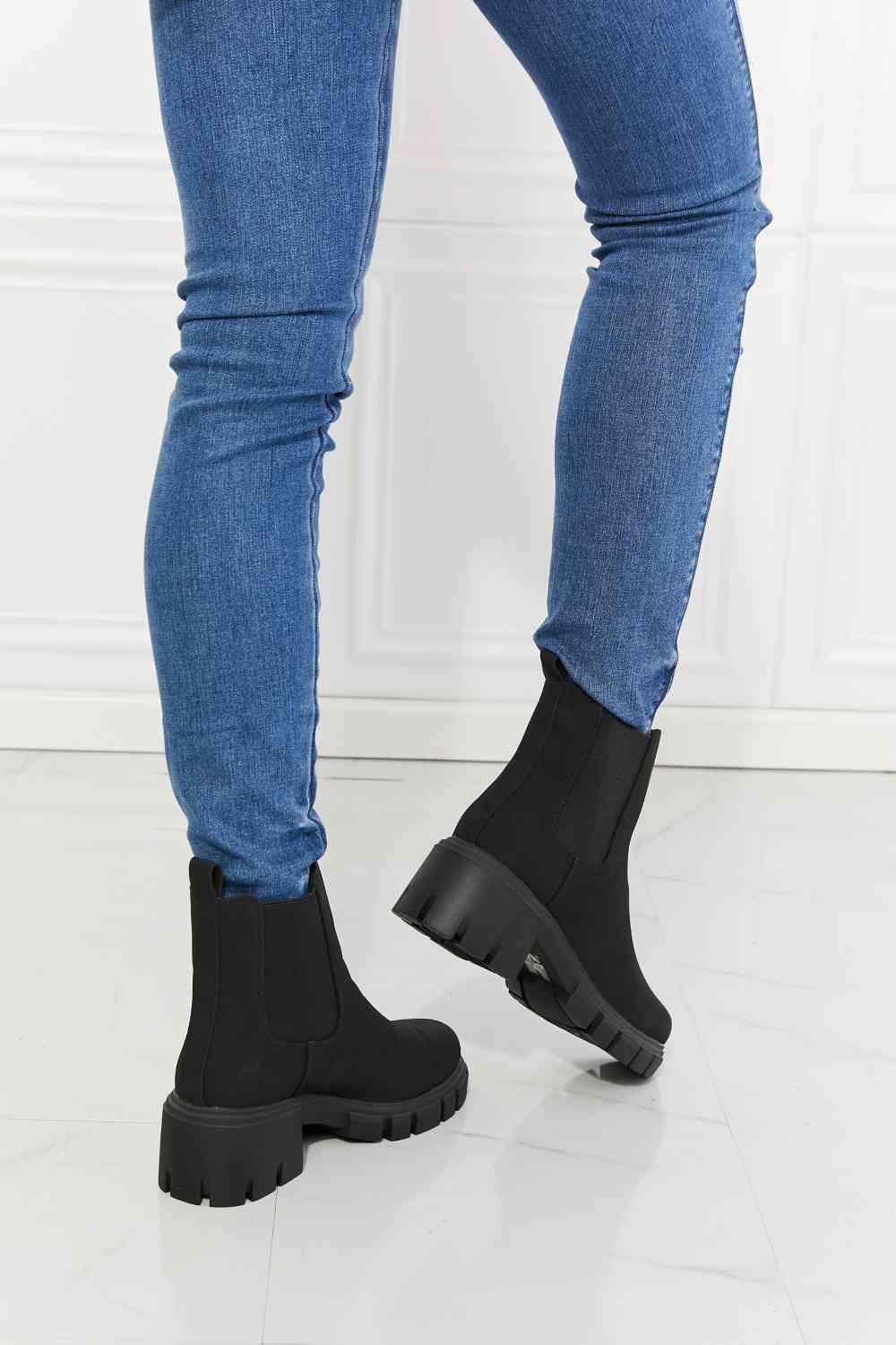 MMShoes Work For It Matte Lug Sole Chelsea Boots in Black - Lab Fashion, Home & Health