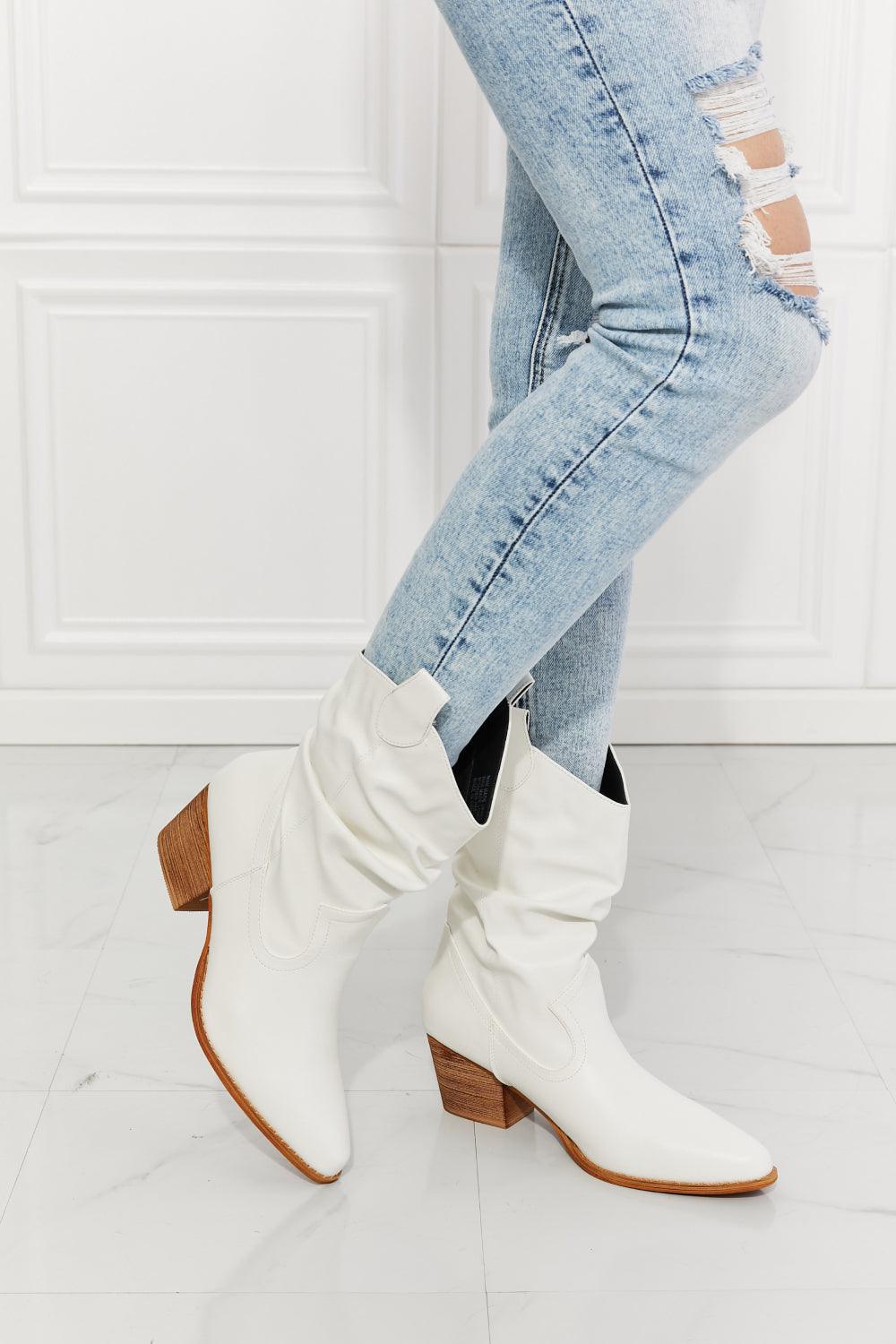 MMShoes Better in Texas Scrunch Cowboy Boots in White - Lab Fashion, Home & Health